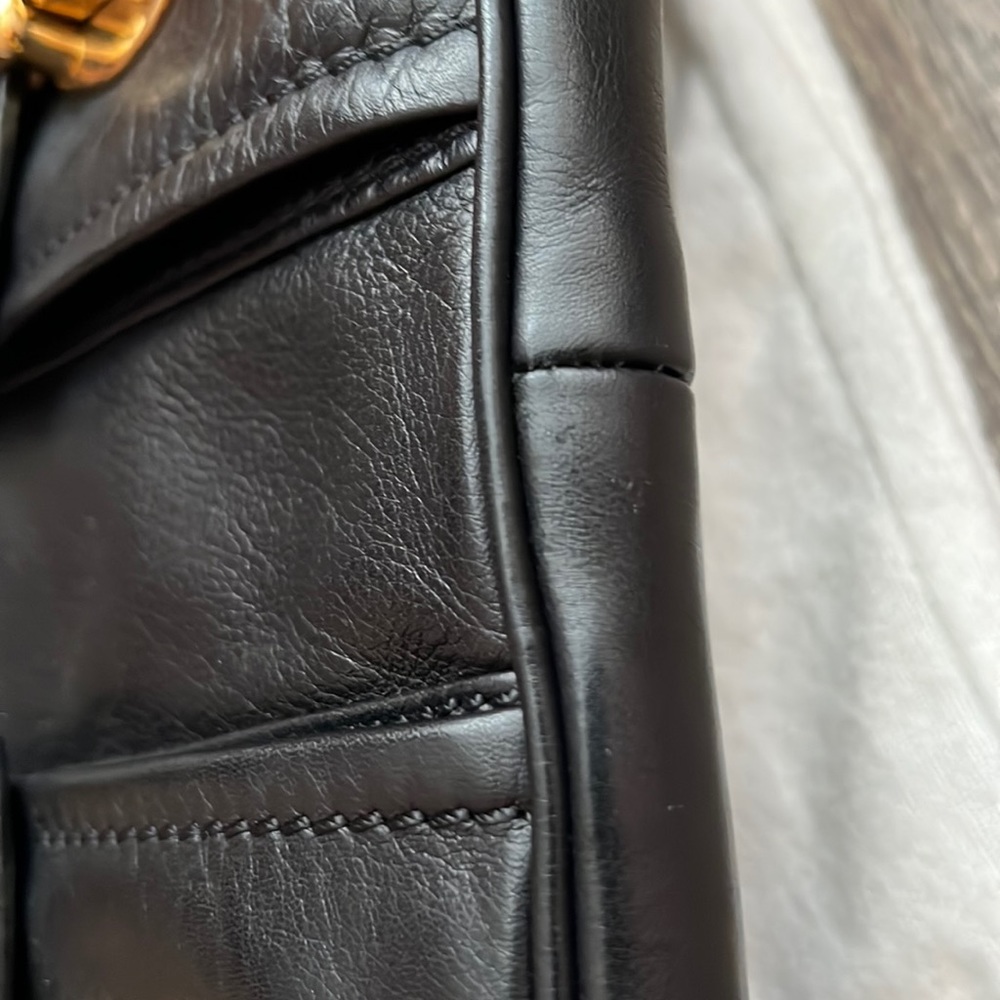 Marc Jacobs black handbag - Picture 16 of 16